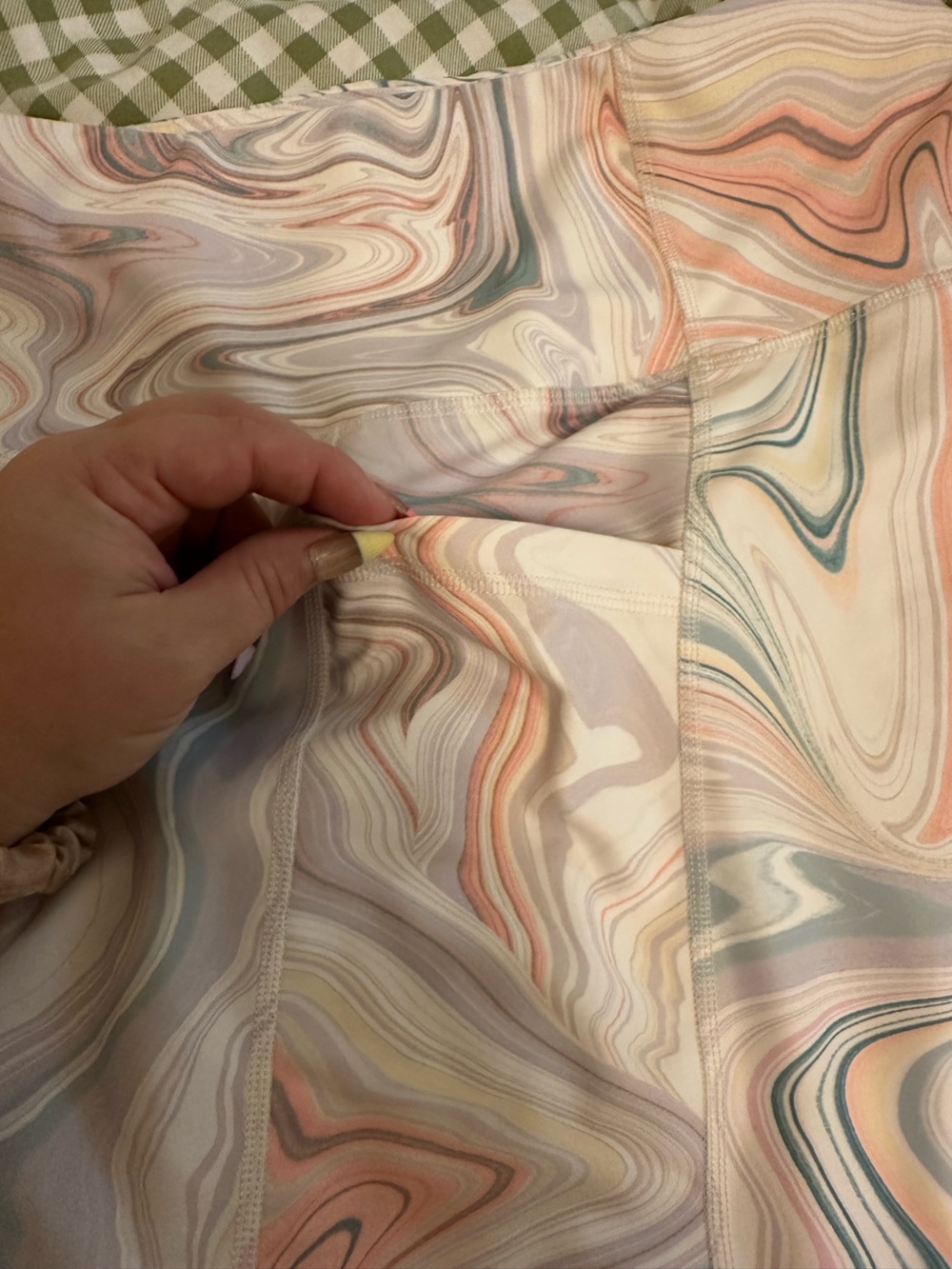 Old Navy Pastel Marble-Print Bike Shorts - Picture 5 of 5